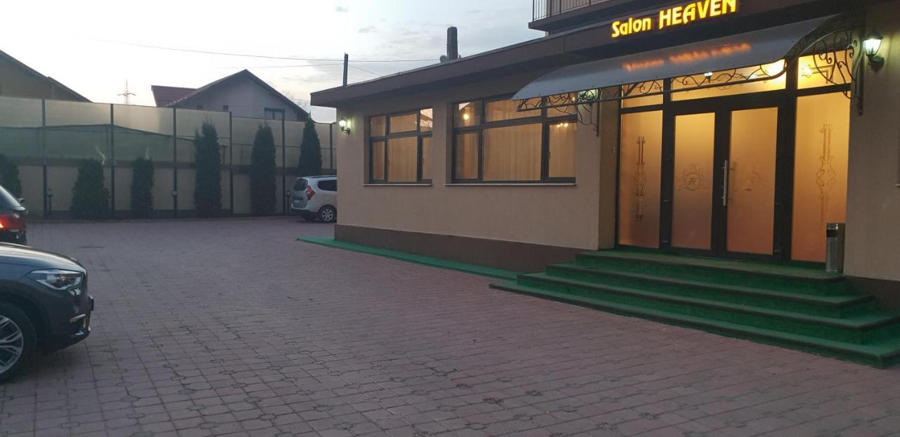 Pensiunea Heaven Bascov Exterior foto
